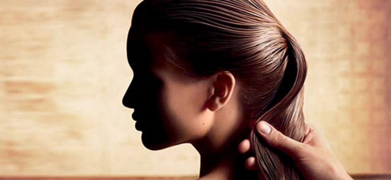 met zwarte zeep je haar wassen natuurlijk alternatief